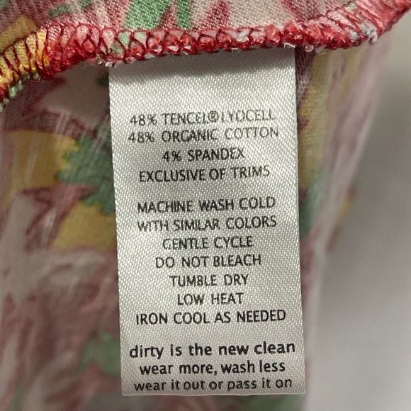 Toad & Co Rosemarie A Line Dress Red Floral Brick Garden Print
Size Medium - Picture 6 of 9